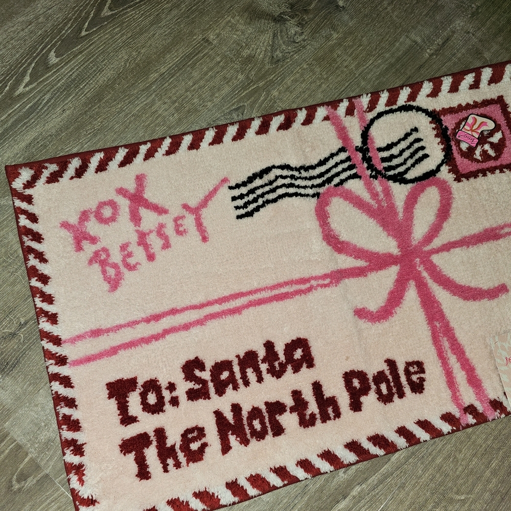 Betsey Johnson "Letter to Santa" bath rug - Picture 2 of 9